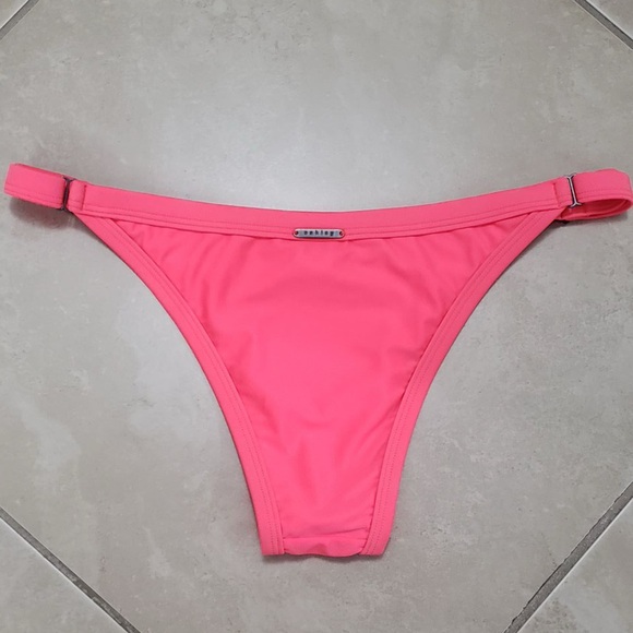 *🧡3/20$* NWOT* Oakley| Bright Coral Bikini Bottoms - Picture 2 of 3
